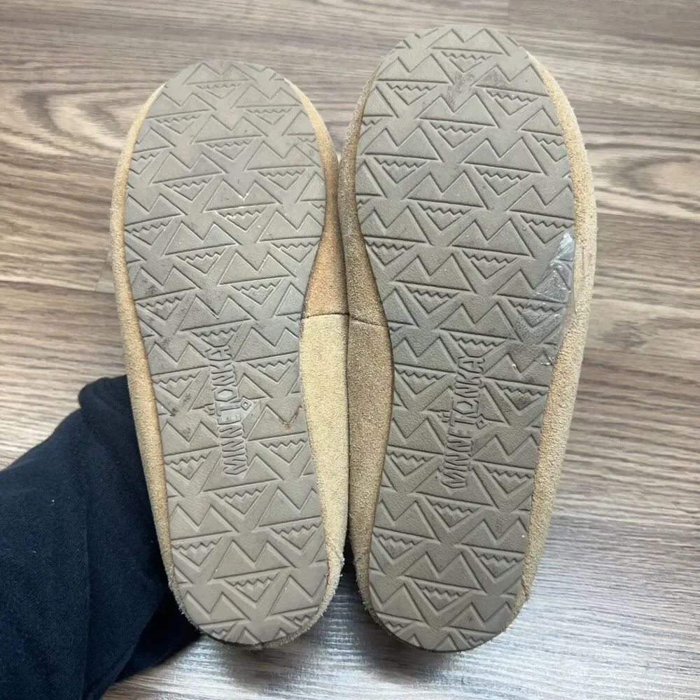 Minnetonka‎ Women’s Suede Pile Moccasins Slipper Shoes Tan Size 7M